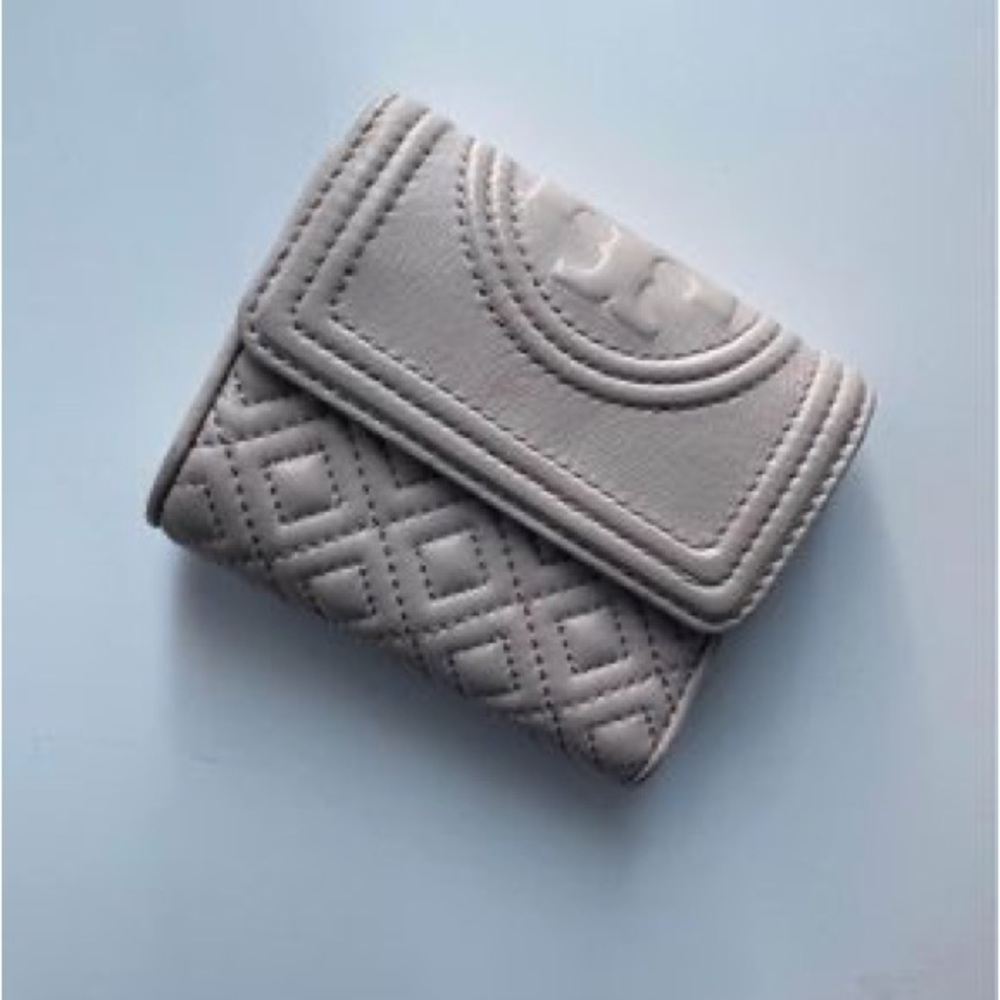 Tory Burch Fleming mini flap wallet